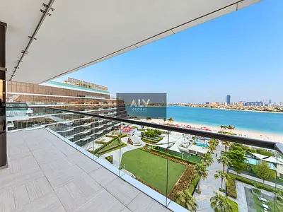 Palm facing | Spacious layout | Ready to move