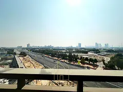High Floor | Fitted Kitchen | Brand New