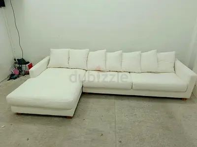 Excellent condition the loom collection lshape sofa