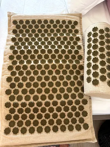 Acupuncture mat