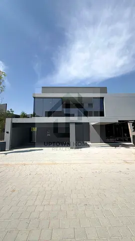 Luxury 5BR Villa with Private Elevator | Huge Plot | Masaar