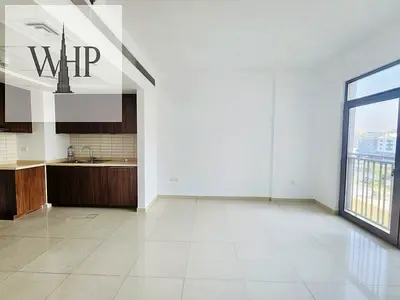 Lavish 1BR Open View Parking Free Swimming Pool Gym