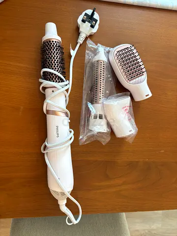 Brand new Phillips hair style set