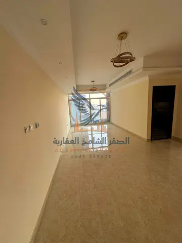 باركن مجانا مساحات واسعة غرفة ماستر بلكونة بااطلالة مفتوحة قريب من جميع الخدمات