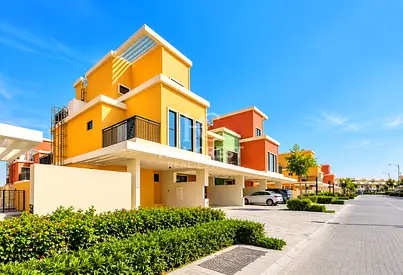 Spacious 5BR + Maid | Private Garden | Single Row