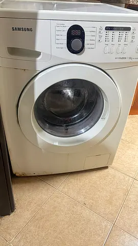 Samsung front load washing machine 7kg - good working condition