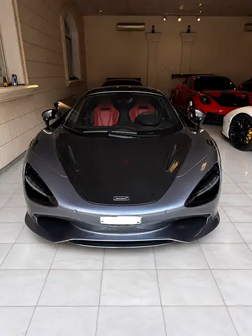 2025 McLaren 750S Coupe GCC Specs Brand New