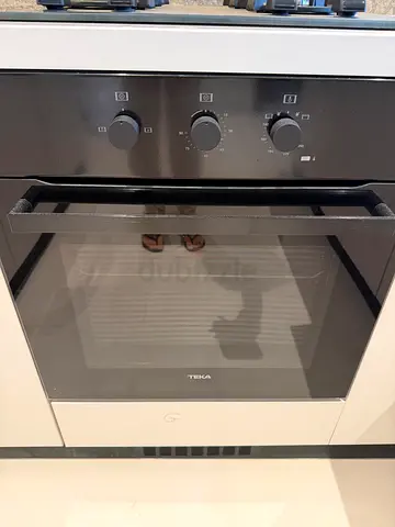 Household appliances/ Oven