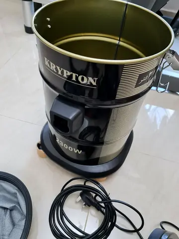 BRAND NEW VACCUM CLEANER FOR URGENT SALE