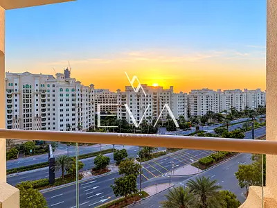 SPACIOUS 3BR | PRIME LOCATION | ROAD VIEW