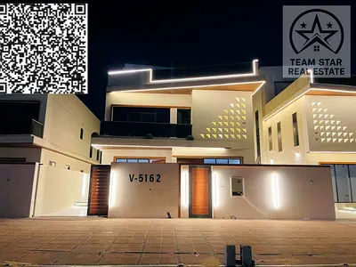 High-end, brand-new villa featuring spacious rooms with built-in wardrobes and a private swimming p