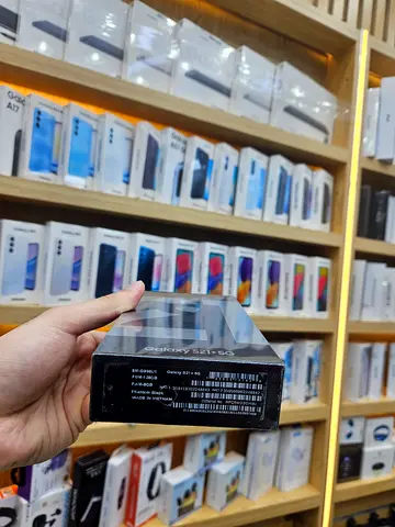 Samsung Galaxy S21 plus 128 gb