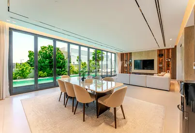 Private Pool | Single Row | Vacant on Transfer