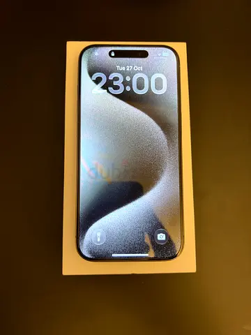 iPhone 15 Pro 256GB Natural Titanium 79% Battery Health