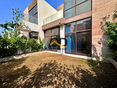 Villa for rent // Elegant backyard // Maids Room