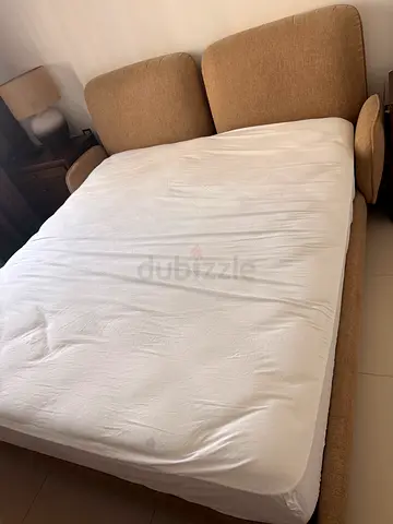 MARINA HOME fabric bed (king size) - very good condition