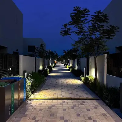 5 BEDROOMS SOLAR POWERED SMART HOME