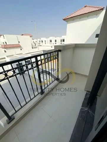 4BR + Maid’s Villa | Prime Location | Premium unit