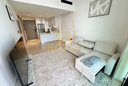 HIGH FLOOR | VACANT | NEWLY FURNISHED
