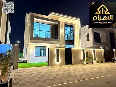 Only 10% down payment | 5-bedroom villa | Two floors plus a roof terrace with a private pool | Regi