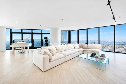 Fully Upgraded | 1 of 1 unit | High Floor