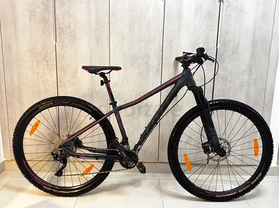 Scott Scale 10 Mountain Bike MTB - Fox 32 Forks - Shimano XT - Medium 29er