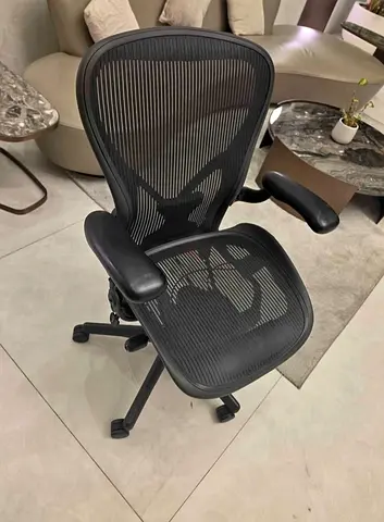 Herman Miller Aeron chair for selling.good condition only little use