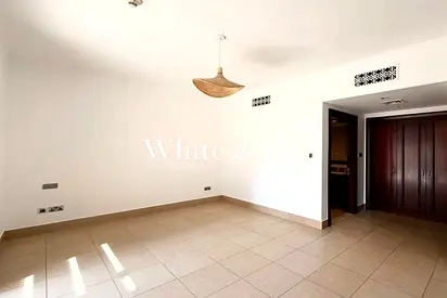 Very Bright | Unfurnished | VACANT NOW
