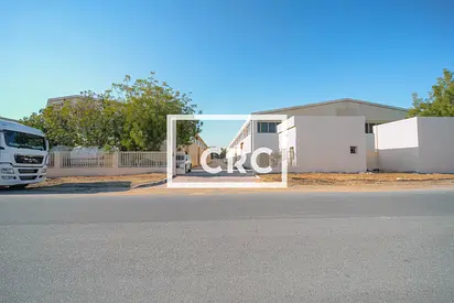 Immaculate Condition | Warehouse | 3500 sqft