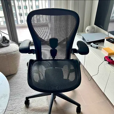 Remastered Version Herman Miller Aeron Office Chair Fully Options Excellent Condition