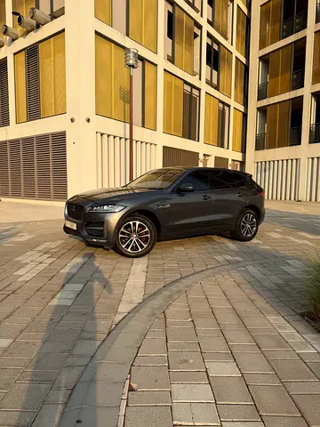 2019 Jaguar F-Pace 2.0L V4 R-Sport GCC Specs
