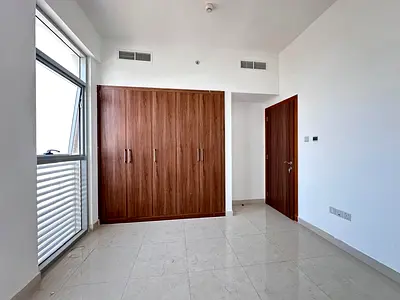Lxury and Like Brand new apartment with waldrop parking in Al jada out sid