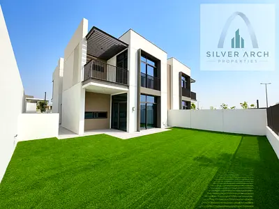 Single Row Landscaped Modern 4BR TYPE A