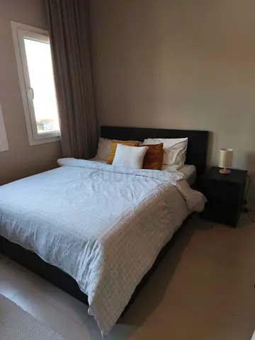 IKEA MALM QUEEN SIZE  BED 4 DRAWERS