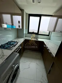 Closed Kitchen, 2 Bathroom, Ready 2 Move, Chiller Free7