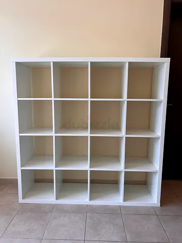 IKEA KALLAX 4x4 Shelving Unit – Excellent Condition