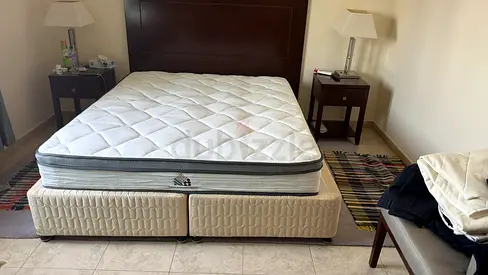 Home center mattress never used new 160cm