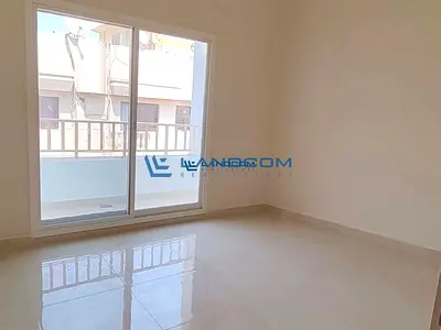 Spacious Independent Office| Near to Al Ras Metro|