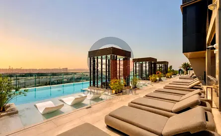 Spacious 1BR | High Floor | Prime Loc.