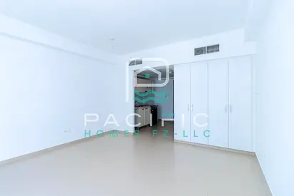 Unfurnished Studio | 445 Sq. Ft. | AED 28,000 Yearly