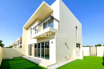 Exclusive | Close to Pool and Gym | Corner Unit