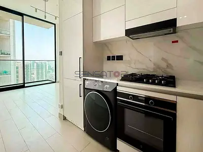 VACANT | Modern Living | Prime Location | Spacious