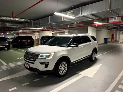 Ford Explorer XLT 2018 GCC.zero Accident. Under warranty