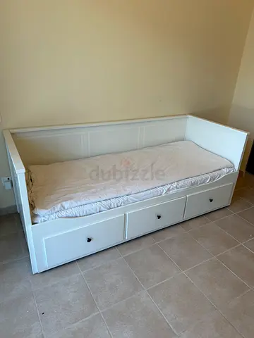 IKEA HEMNES Pull-Out Daybed – White, 3 Storage Drawers