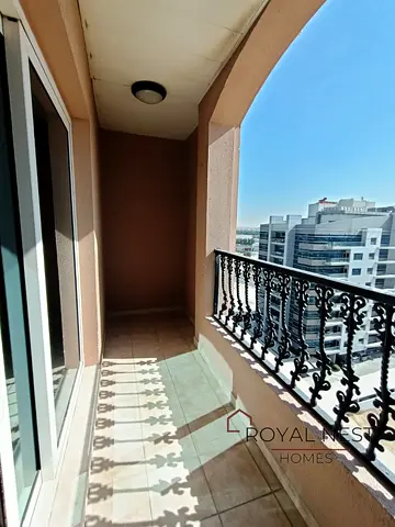 Closed Kitchen| Balcony I Close To Central Mall