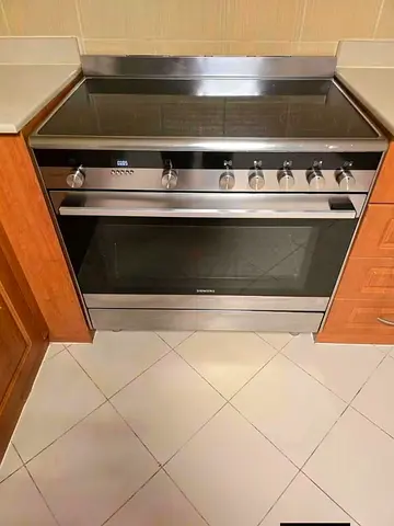 Siemens New Model 5Cermaic Hubs Electric Cooker 90cm
