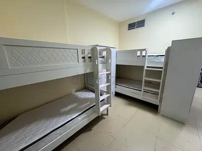 Luxurious bed space for rent
