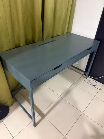 Desk - ikea