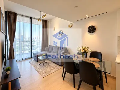 FULLY FURNISHED | HIGH FLOOR | POOL & COMMUNITY VIEW