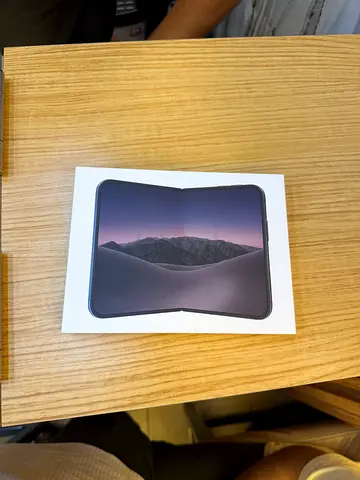 Apple Iphone Duo 2TB HK Active Night Sky